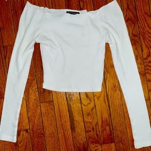 Pacsun off the shoulder size small/cropped
